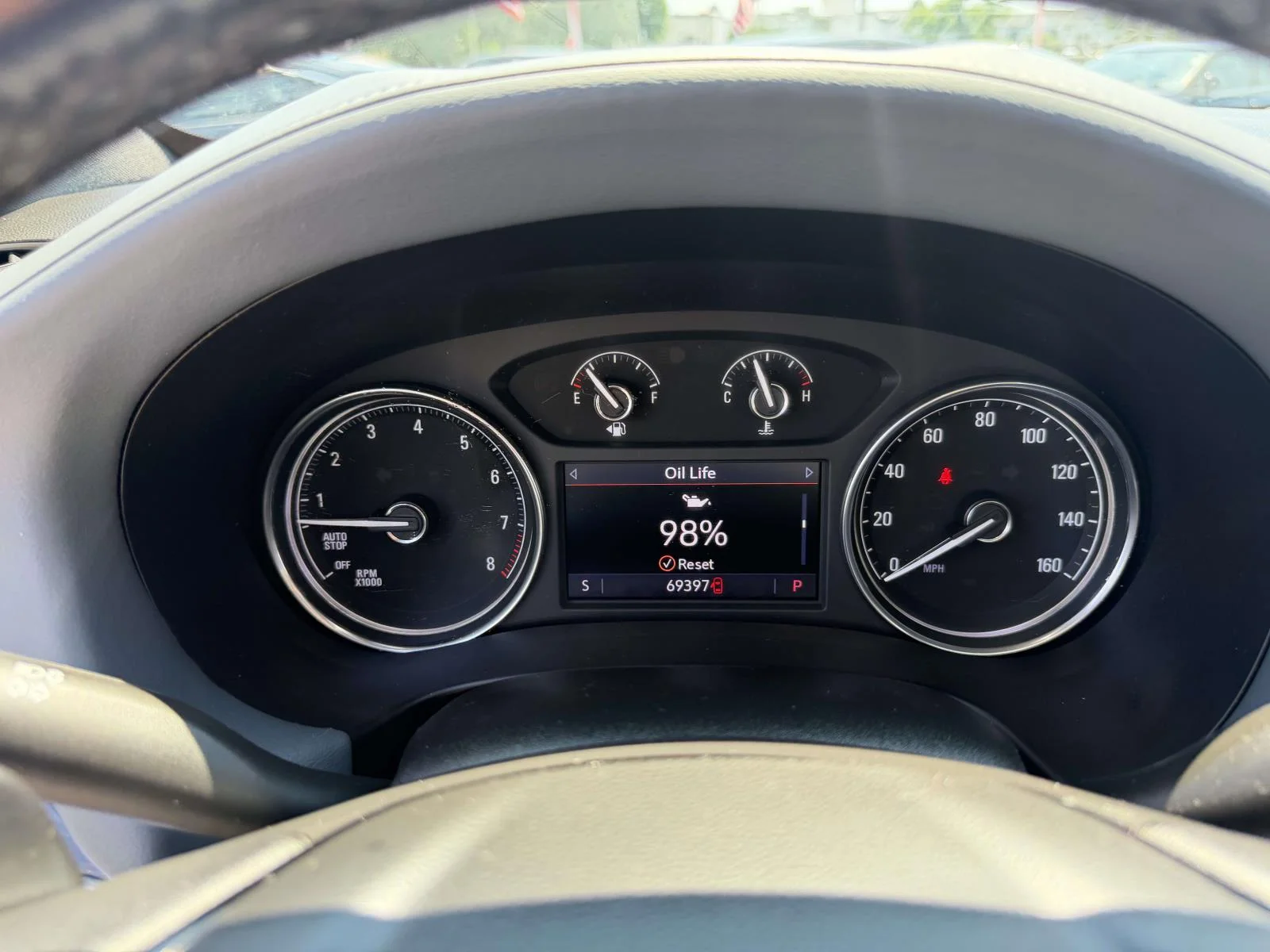 Used 2023 Gray Buick Essence image 19