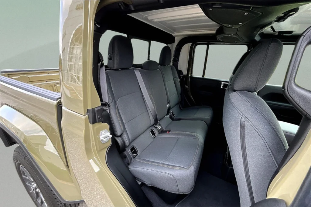 2025 Jeep Gladiator Sport S - Photo 26