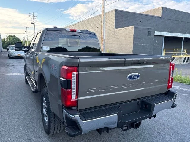 New 2026 Marsh Gray Ford F-250® Lariat® image 31