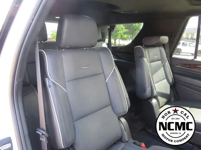 Used 2023 White Cadillac Premium Luxury image 58