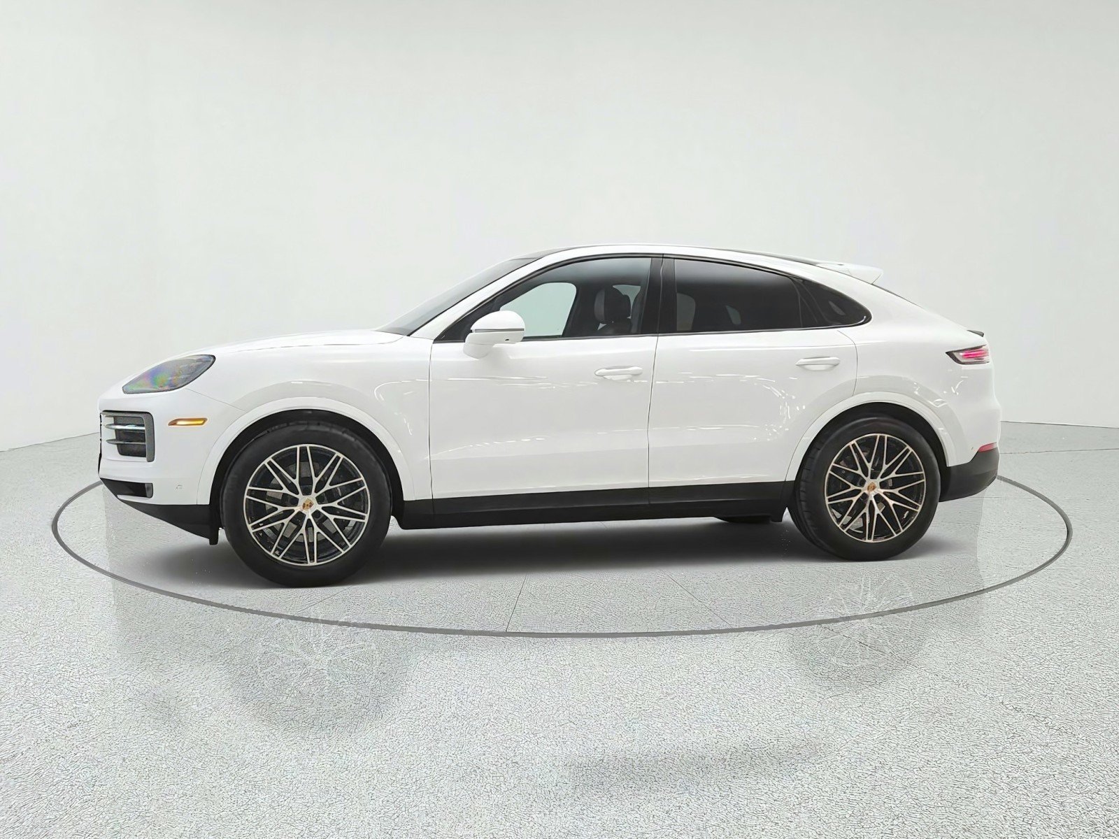 Used 2025 White Porsche Coupe AWD image 8