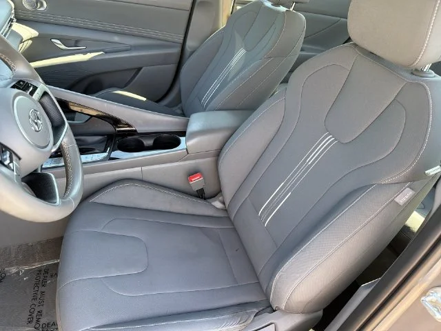 Used 2023 Silver Hyundai SEL image 34