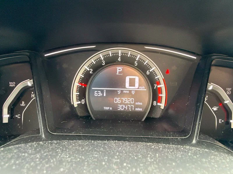 Used 2018  Honda LX image 13