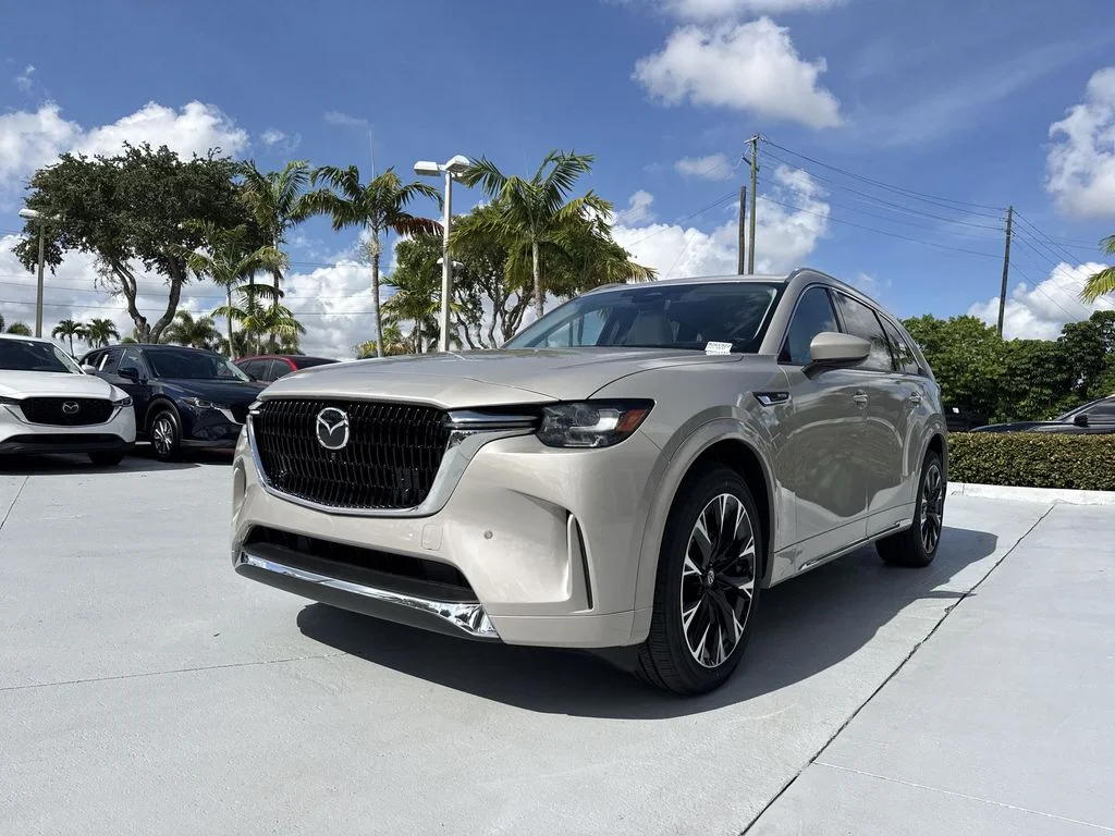 New 2026 Platinum Mazda 3.3 Turbo S Premium Plus AWD image 31