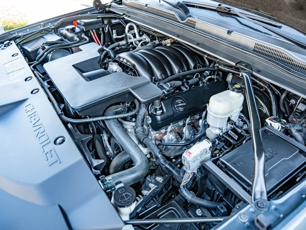 Used 2019 Shadow Gray Metallic Chevrolet Premier image 45