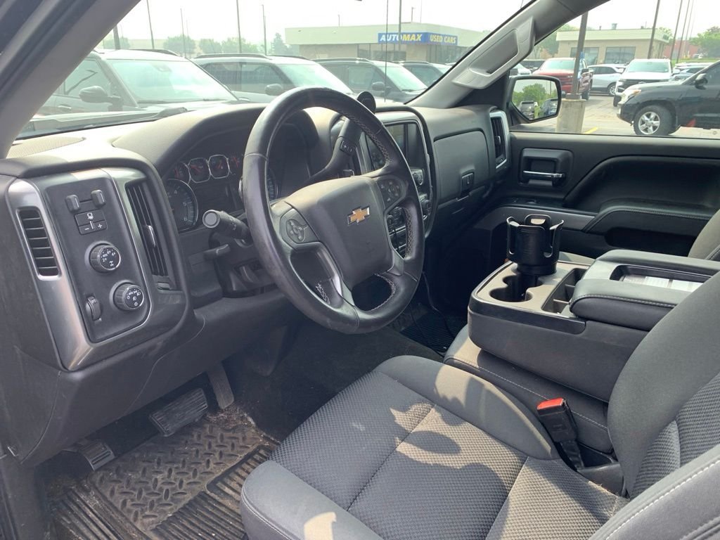 Used 2016 Black Chevrolet LT image 15