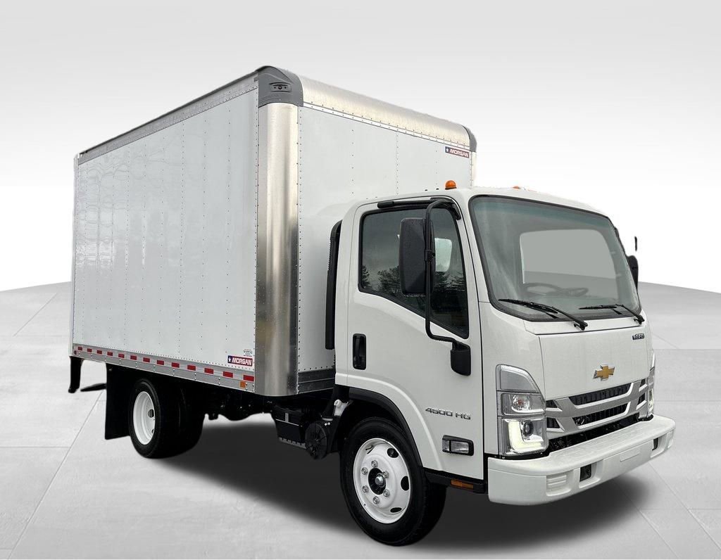 2024 Chevrolet Low Cab Forward 4500 Gas 176" WB Regular Cab's photo