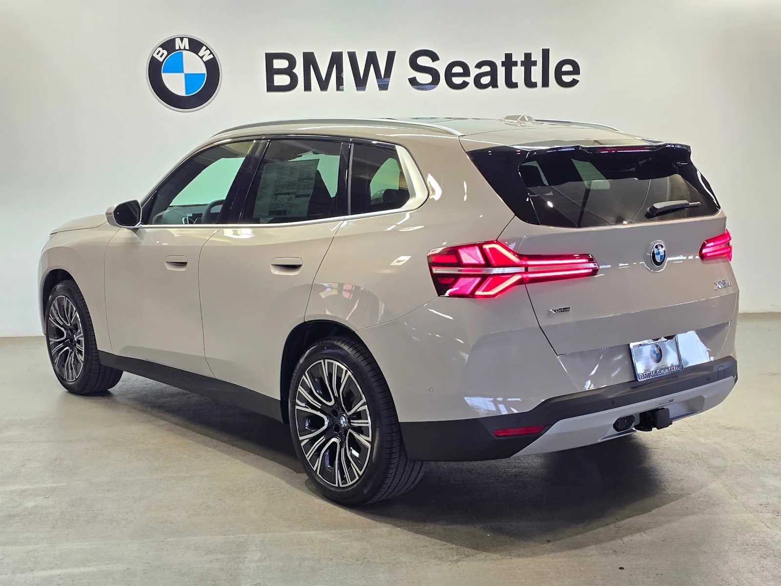 New 2026 Dune Grey Metallic BMW 30 xDrive image 4