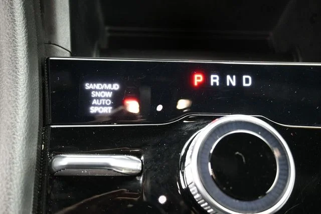 Used 2024 Black Jeep Limited image 27