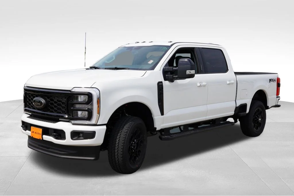 New 2026 Star White Metallic Tri-Coat Ford Lariat image 7