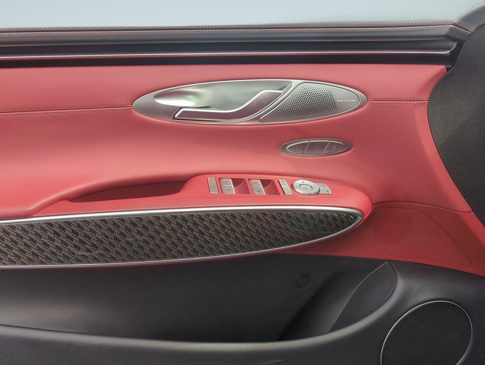 2026 GENESIS GV70 Sport Prestige - Photo 13