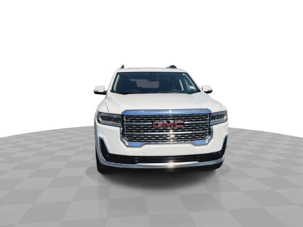 Used 2022 White GMC Denali image 3