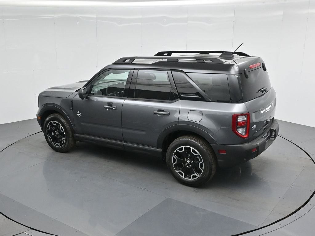 New 2025 Carbonized Gray Metallic Ford Outer Banks image 46