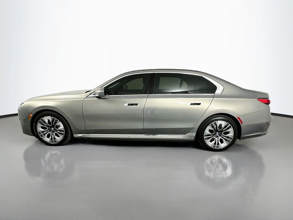 Certified Used 2024 Oxide Grey Met BMW xDrive60 image 8