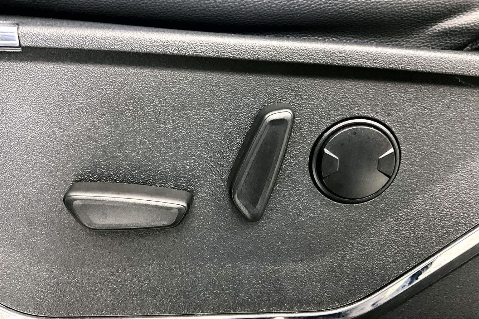 Used 2023 Carbonized Gray Ford LARIAT image 31