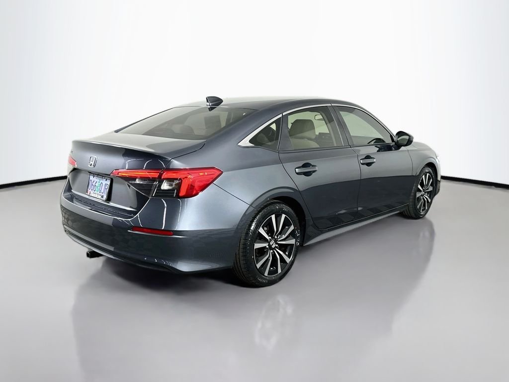 Used 2022  Honda EX image 8