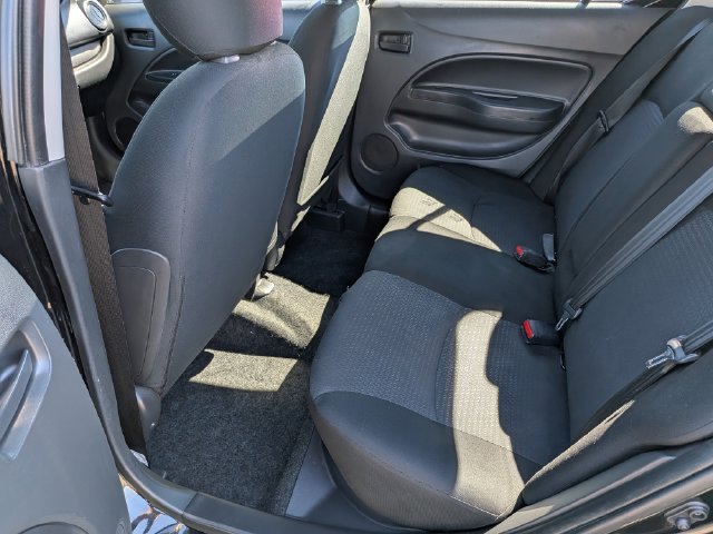 Used 2022  Mitsubishi ES image 19