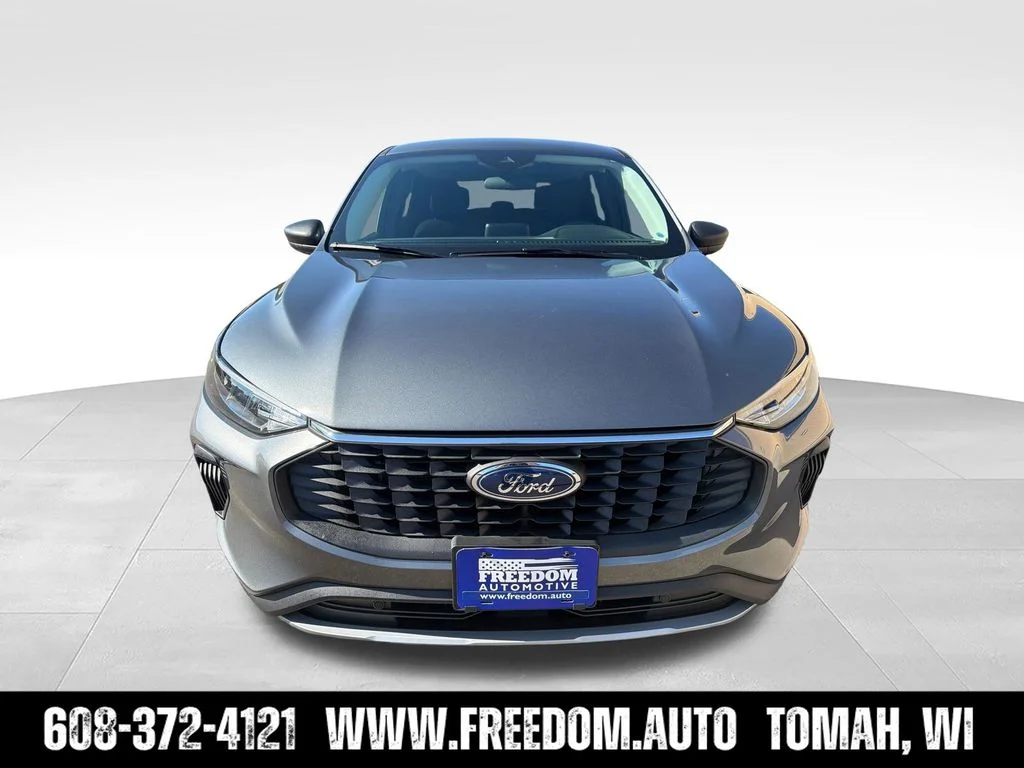 Used 2024 Gray Ford Active image 8