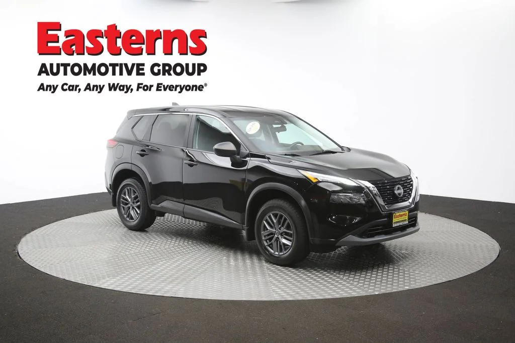 Used 2023 Black Nissan S image 49