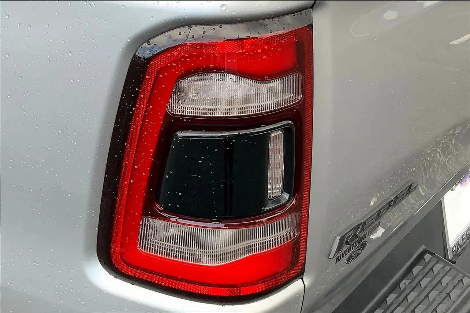 Used 2021 Billet Silver Metallic Clearcoat Ram Rebel image 27