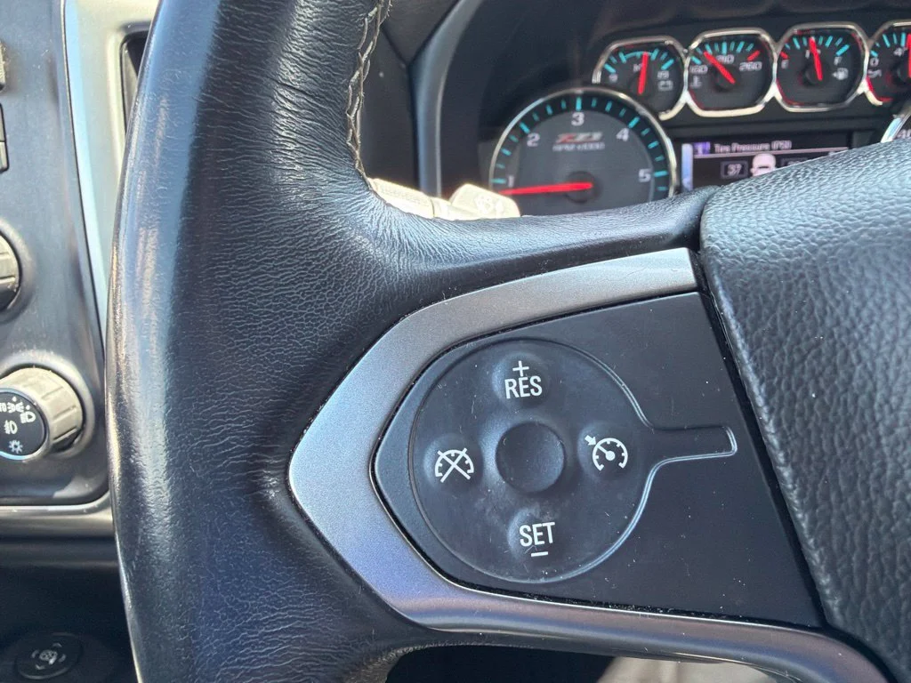 Used 2018 Red Tintcoat Chevrolet LT image 17