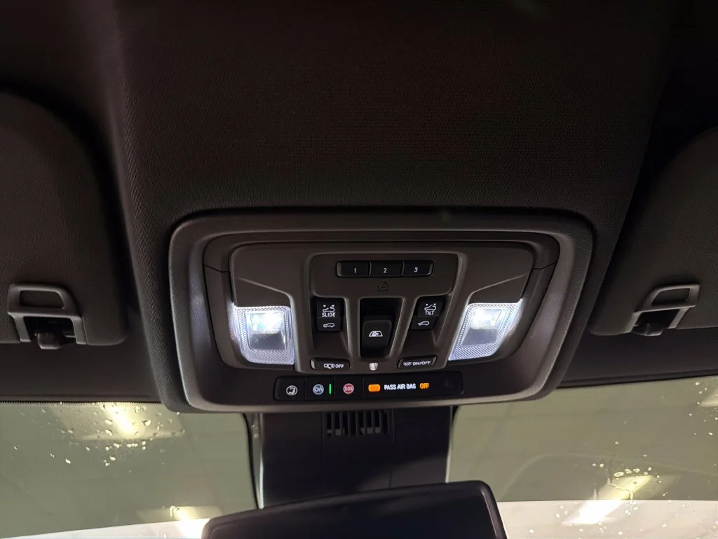 Used 2024 White Chevrolet LT image 19