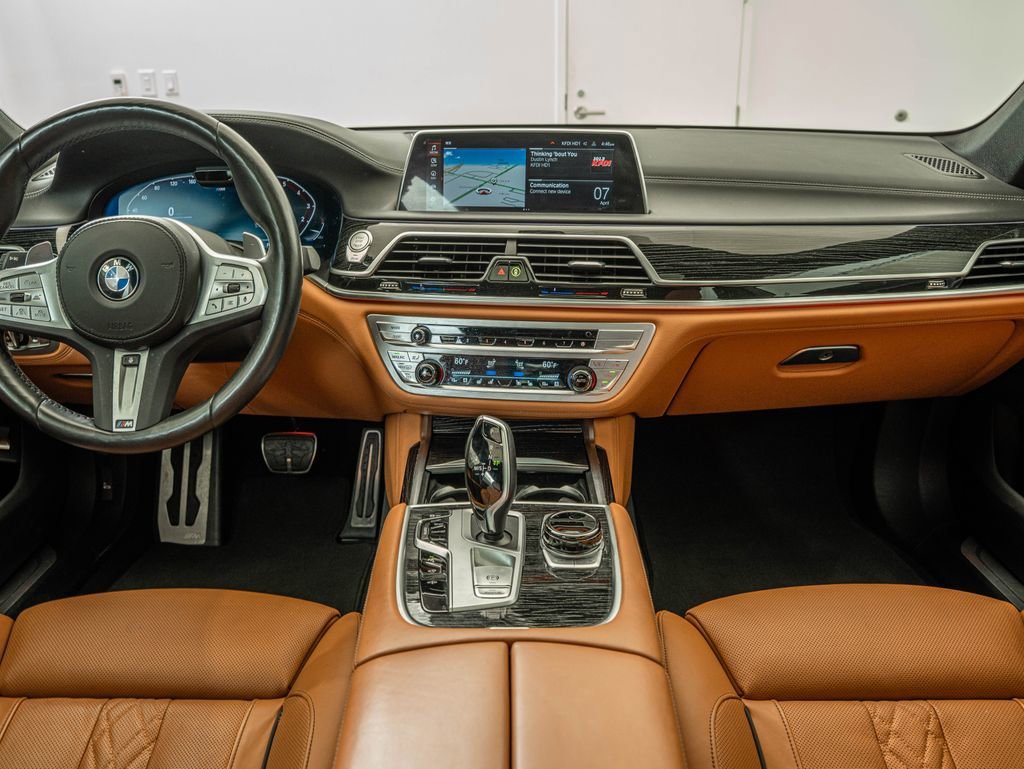 Used 2022 Mineral White Metallic BMW 750i xDrive image 28