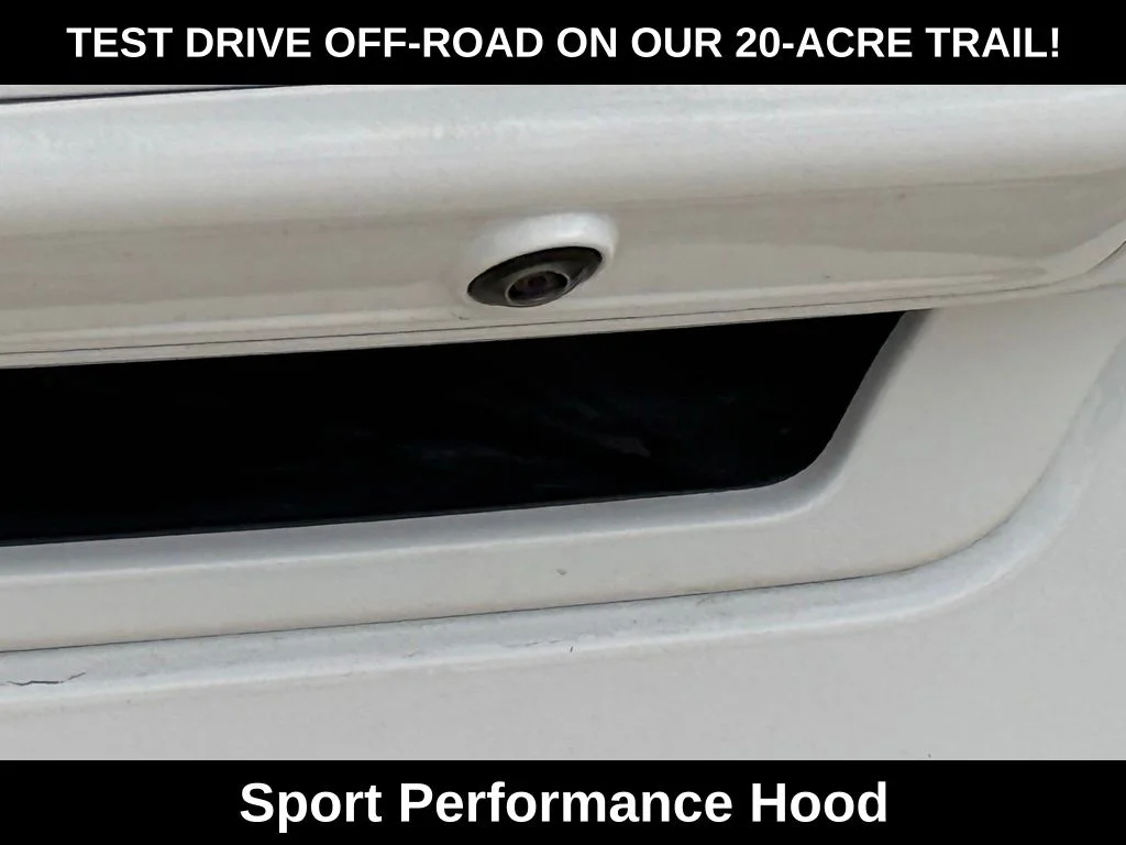 New 2026 Bright White Clear-Coat Exterior Paint RAM Laramie image 38