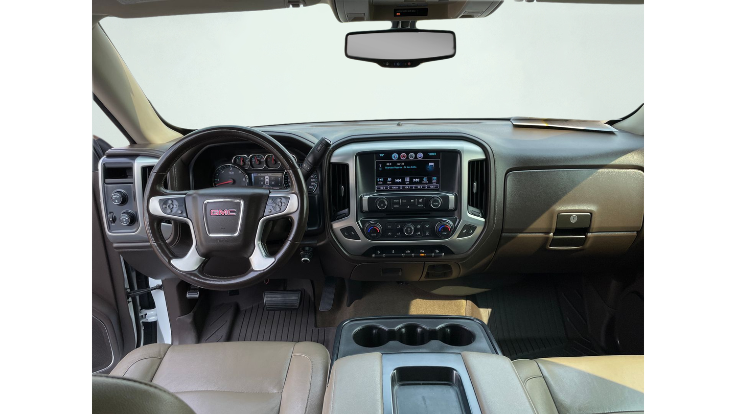 Used 2017 White GMC SLT image 20