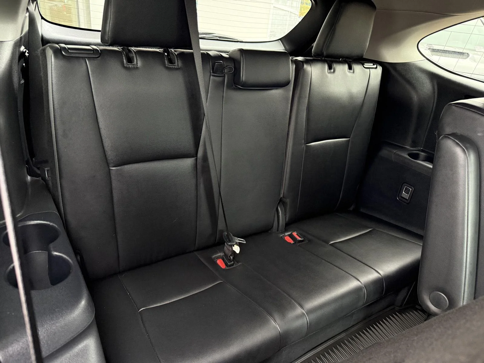 Used 2024 Moon Dust Toyota XLE image 20