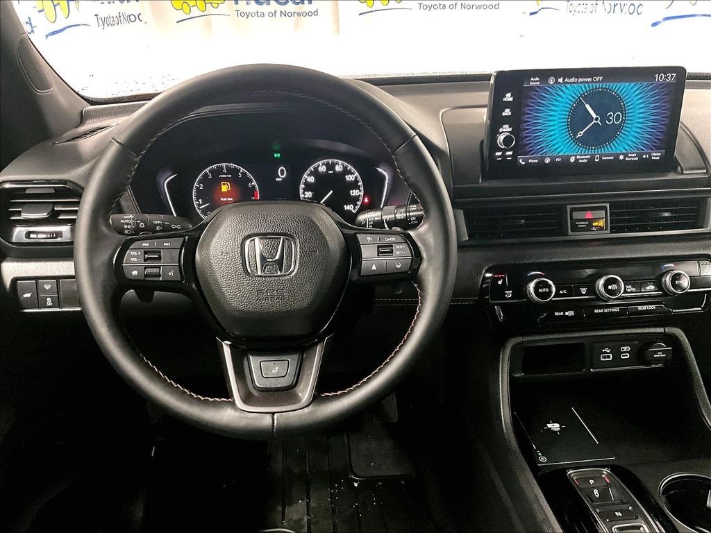 Used 2025 Silver Honda TrailSport image 18