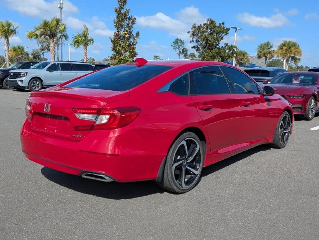 Used 2019 San Marino Red Honda Sport image 3