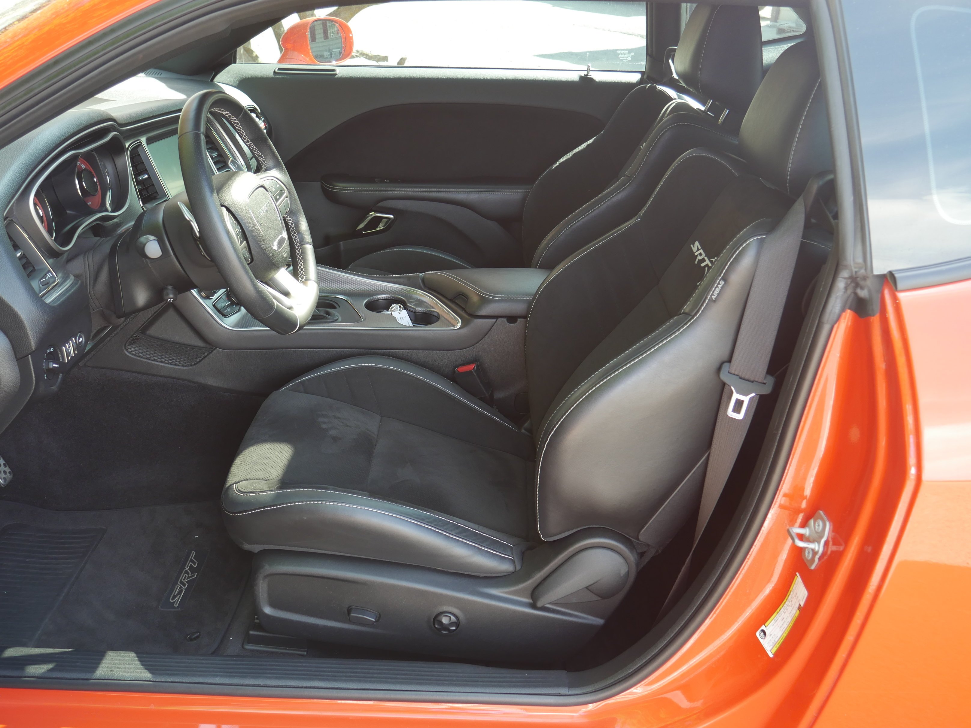 Used 2018 Go Mango Dodge SRT Hellcat Widebody image 3