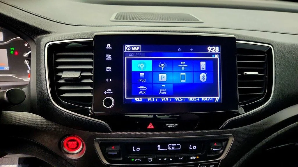 Used 2023 Modern Steel Metallic Honda RTL-E AWD image 18