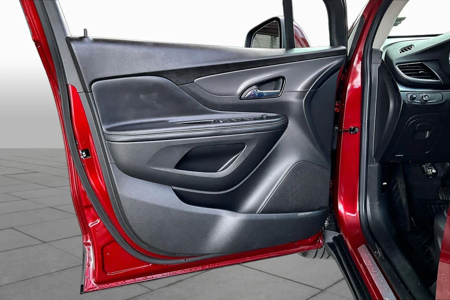 Used 2022 Cinnabar Metallic Buick Preferred image 22