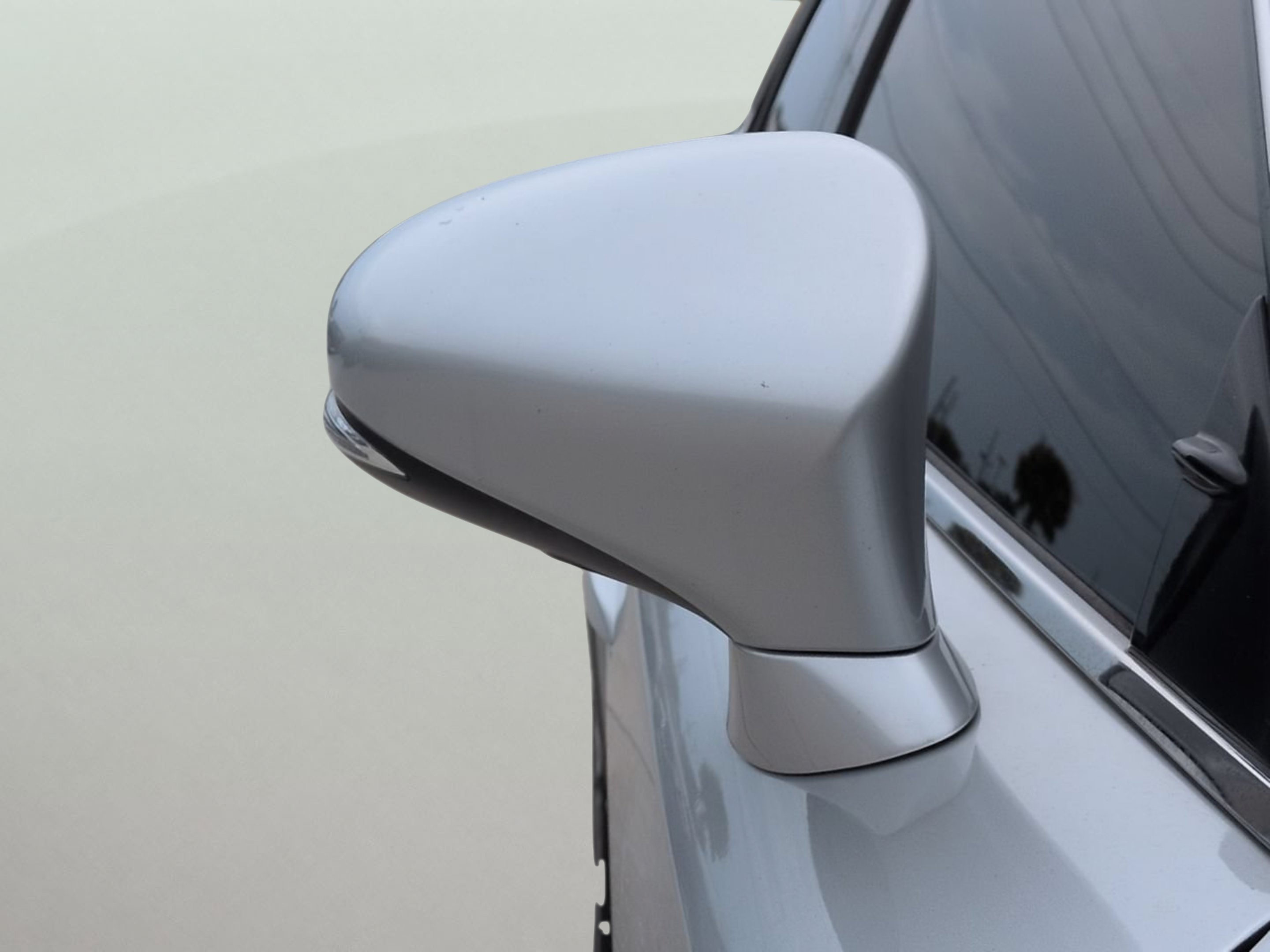 Used 2015 Silver Lexus 250 image 30