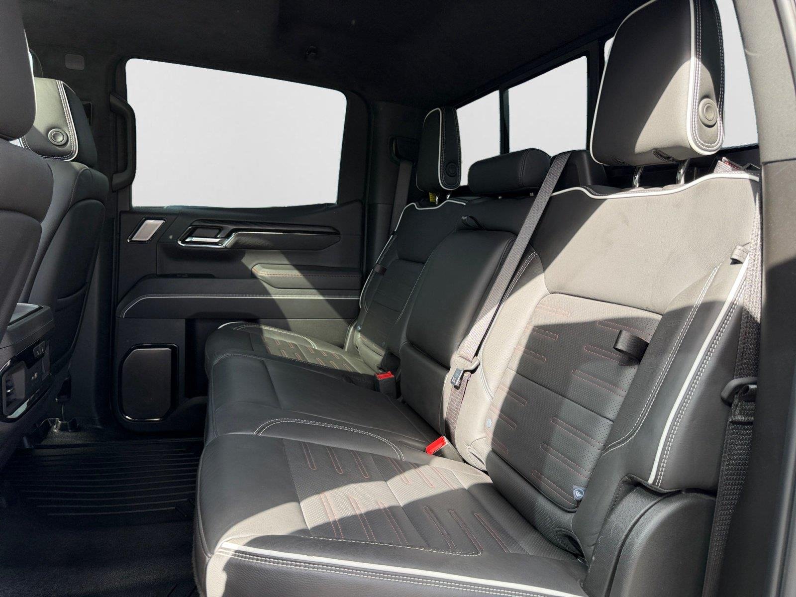 Used 2024 Onyx Black GMC AT4X image 19