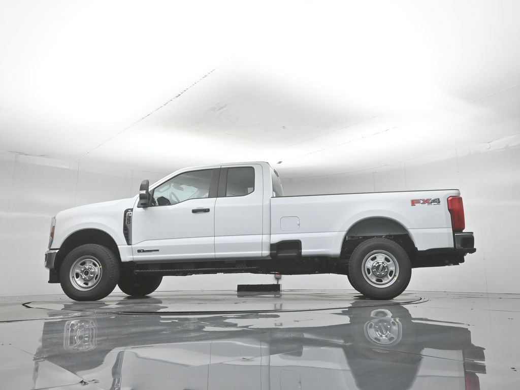 New 2026 Oxford White Ford XL image 50