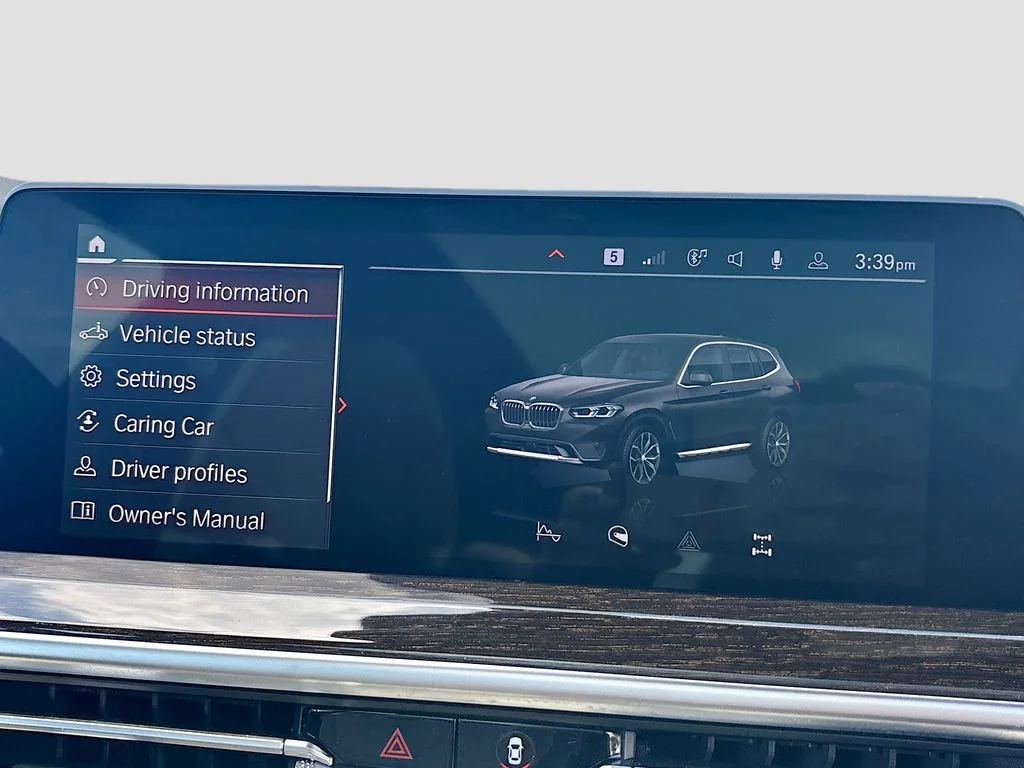 Used 2024 Jet Black BMW sDrive30i image 33