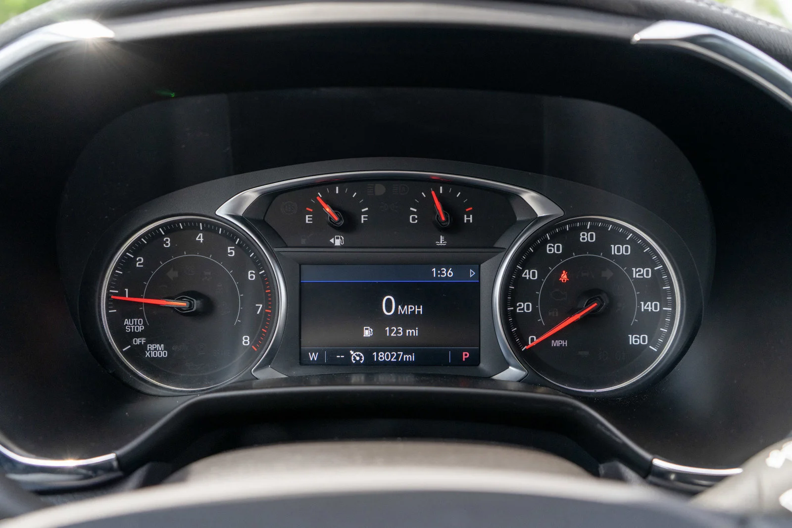 Used 2025 Summit White Chevrolet LT image 11