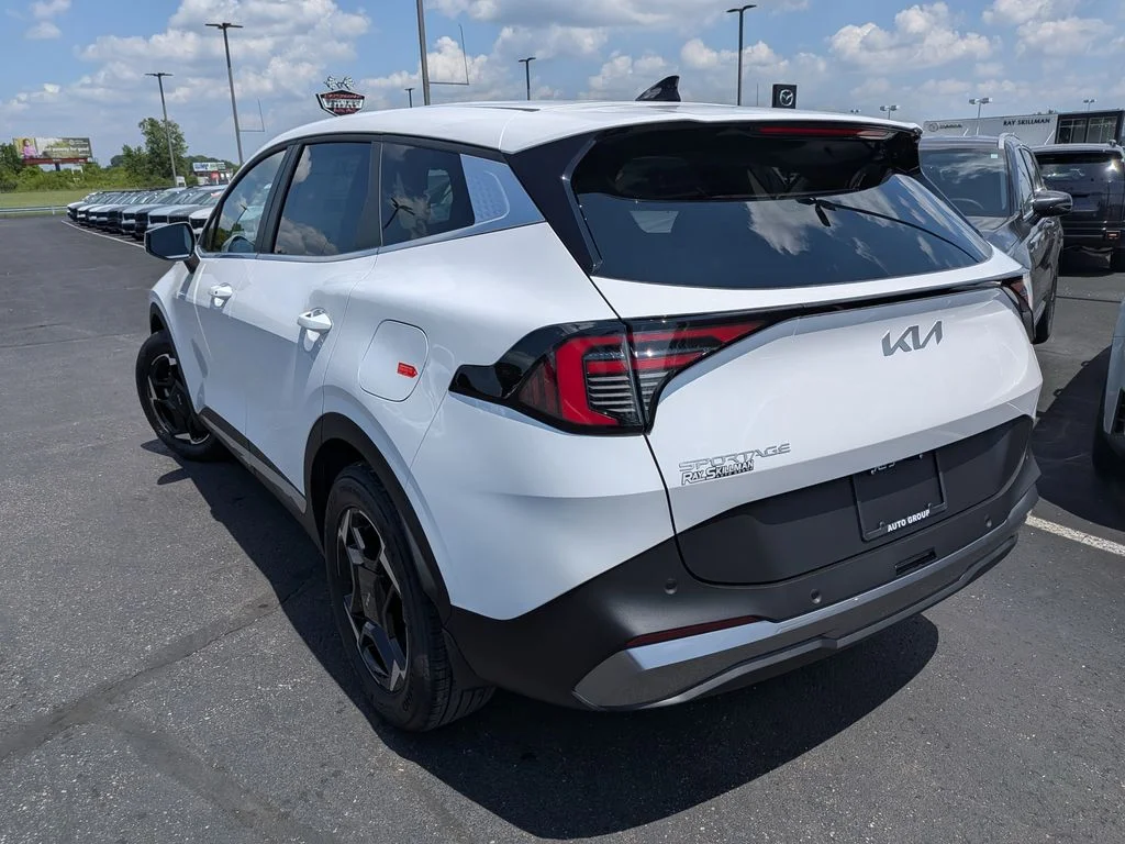 New 2026 White Pearl Kia EX image 32
