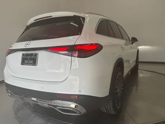 New 2026 Polar White Mercedes-Benz GLC 300 image 33