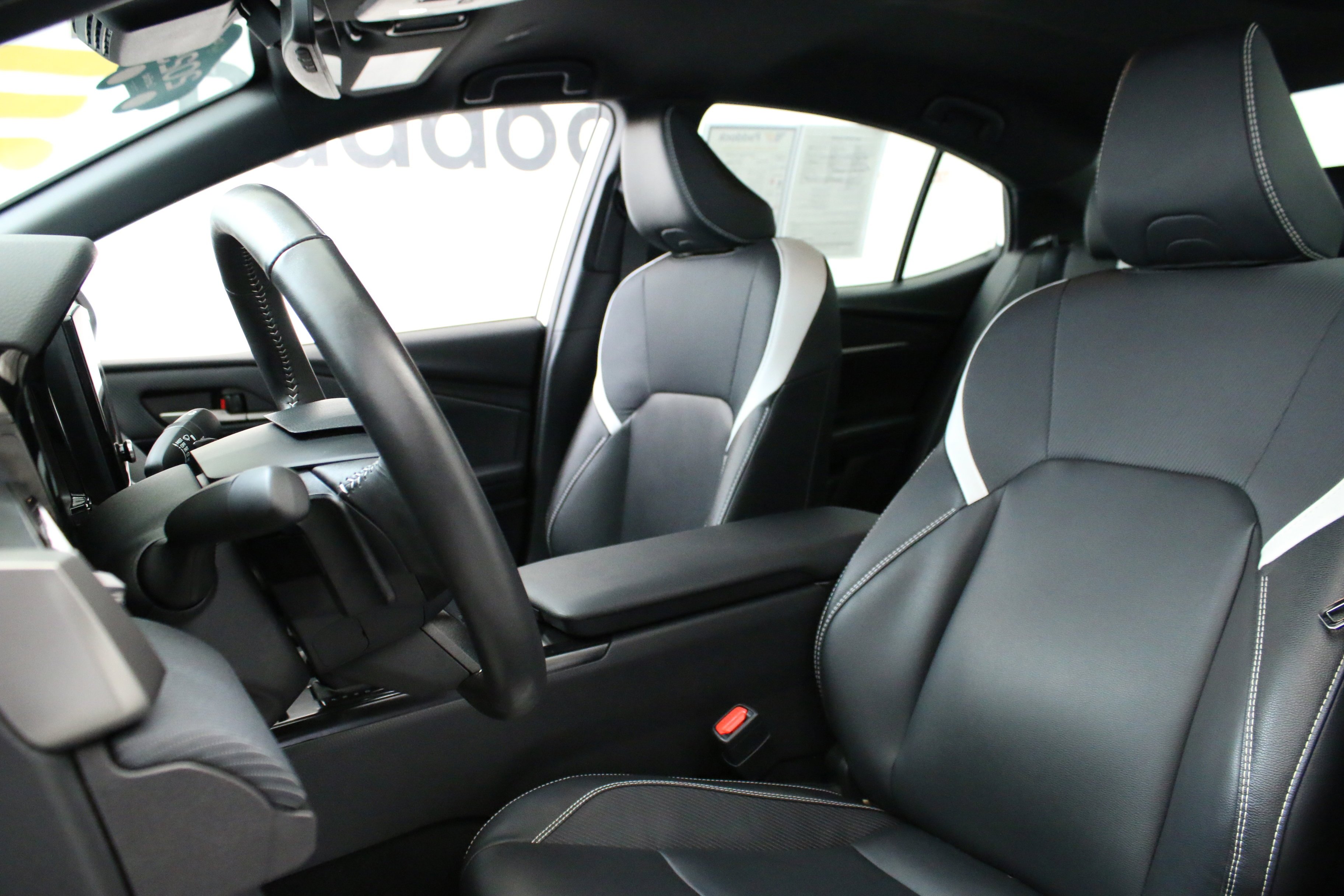 Used 2025 White Toyota SE image 22