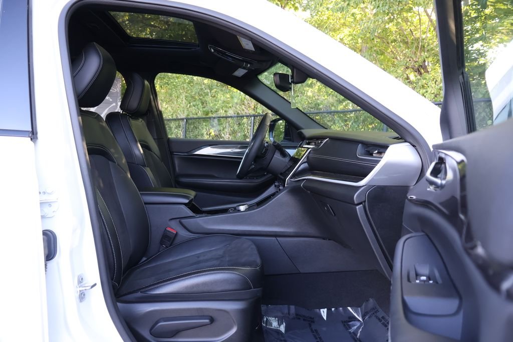 2023 Jeep Grand Cherokee Altitude - Photo 42