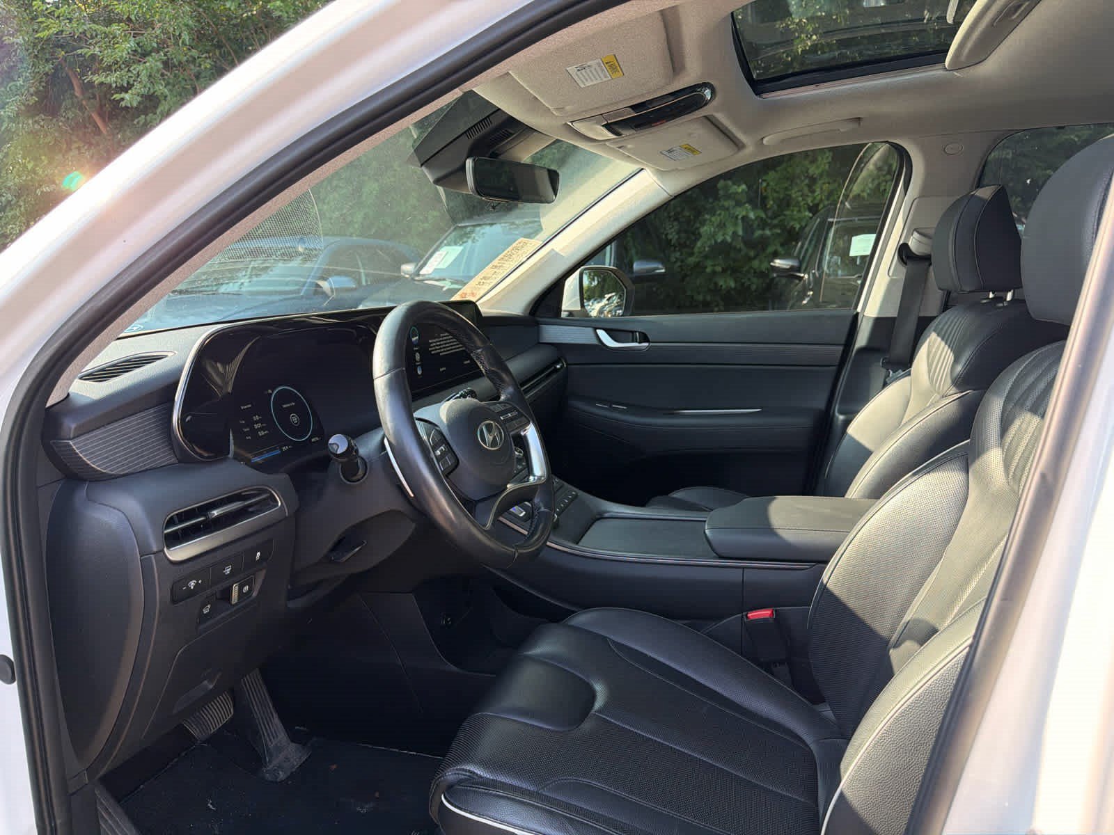 Certified Used 2023 Hyper White Hyundai Limited image 5