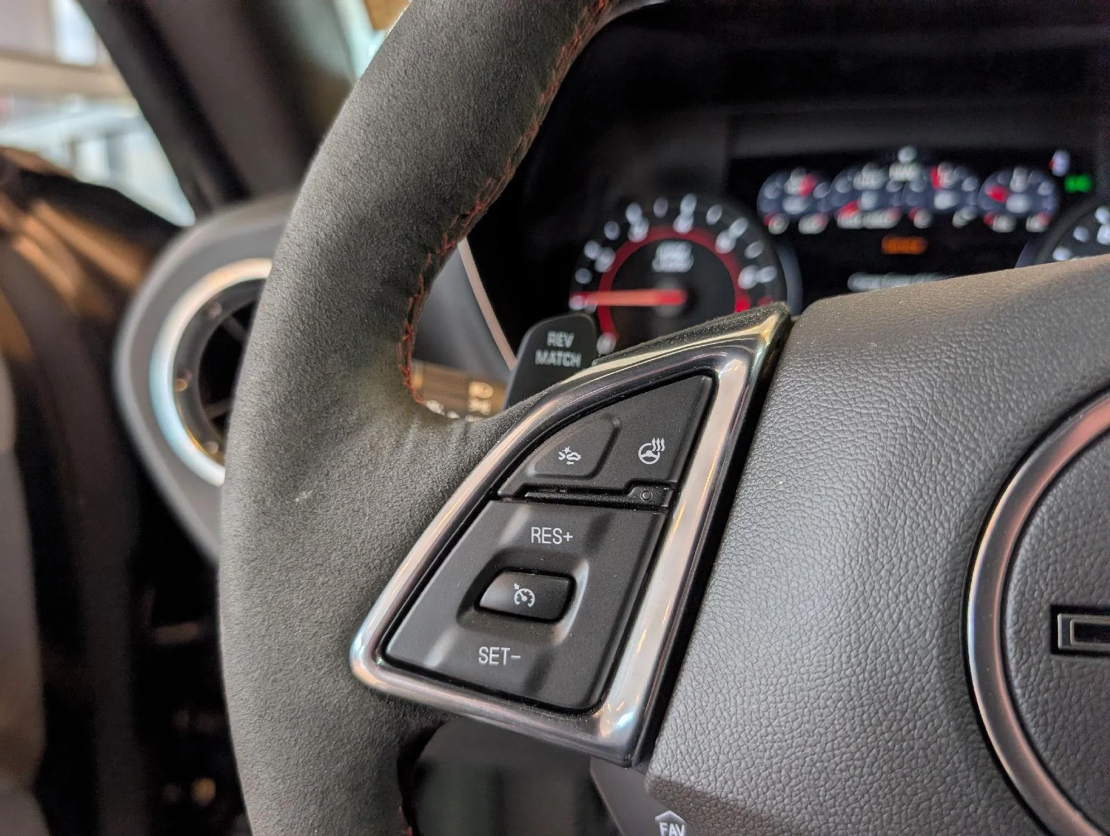 Used 2024 Panther Black Matte Chevrolet ZL1 image 15