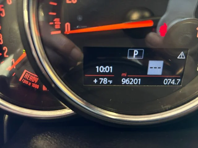 Used 2019 Blue MINI Iconic image 18