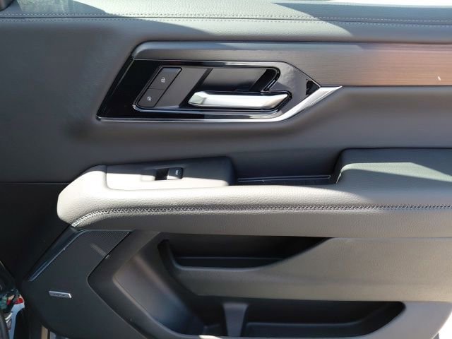 2026 GMC Yukon XL Denali - Photo 31