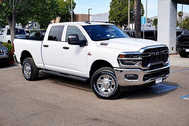 New 2026 Bright White Clear-Coat Exterior Paint RAM Tradesman image 3