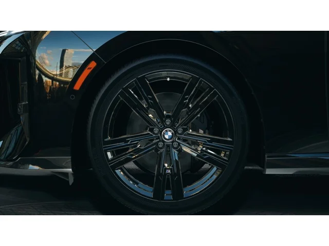 New 2027 Black Sapphire Metallic BMW  image 7